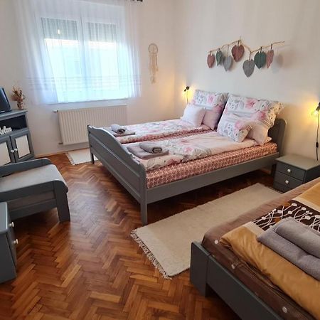 Ri-Jo Apartman Mohács Zewnętrze zdjęcie